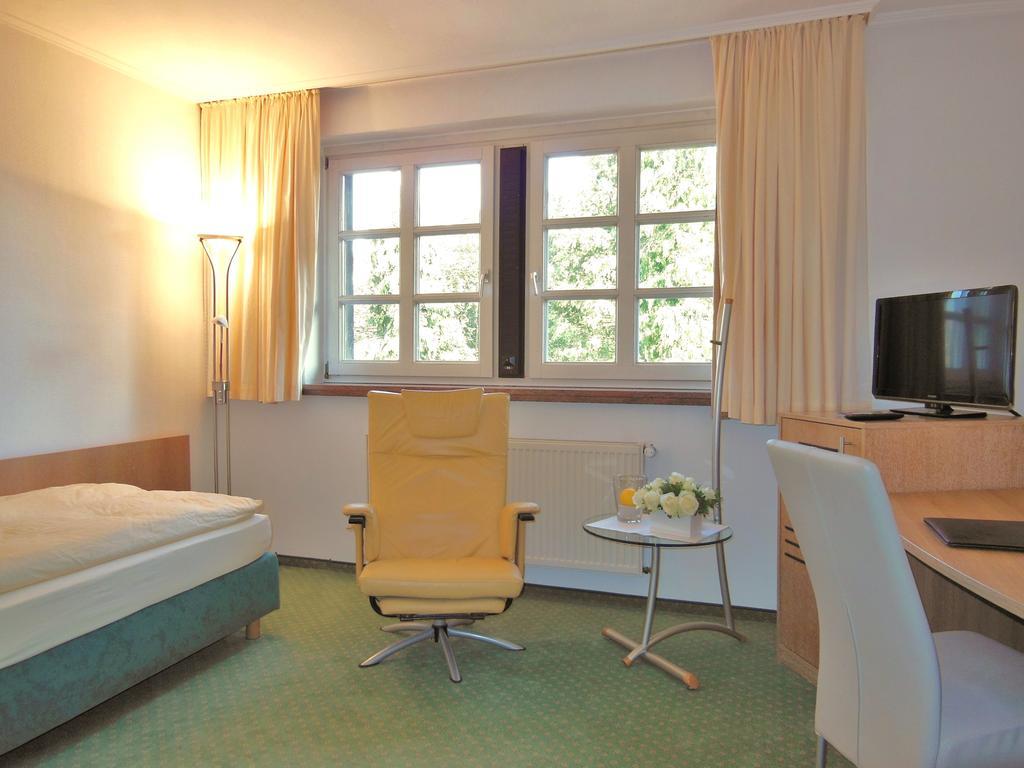 Hotel Hubertushof Ibbenbüren الغرفة الصورة